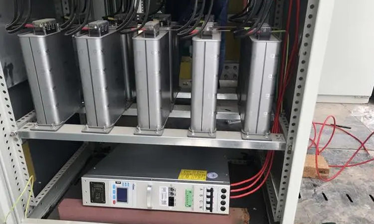 電力電容器組和有源電力濾波器混合補償 電力電容器組和有源電力濾波器混合補償