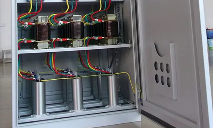 三步教你選擇電容補償柜中的電力電容器