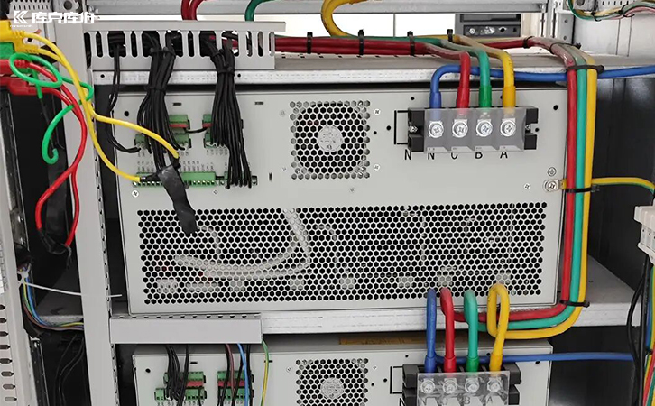 動態無功補償設備