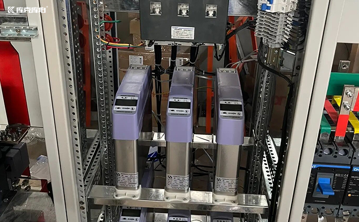 智能濾波補(bǔ)償電容器