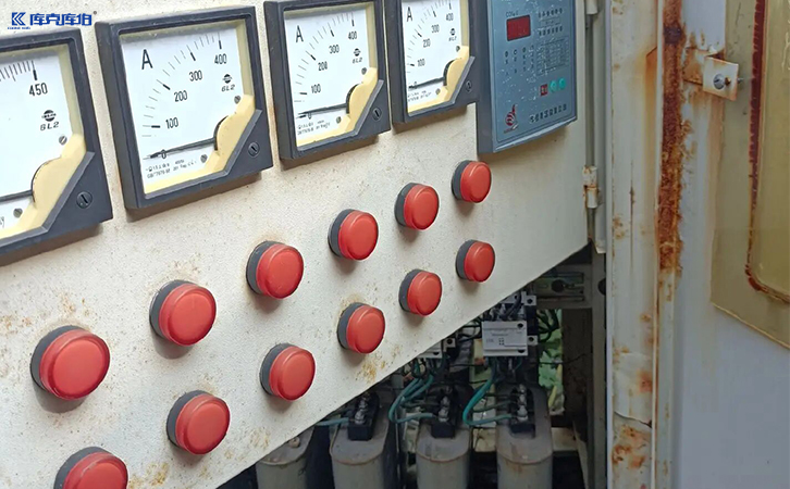 無功補(bǔ)償控制器