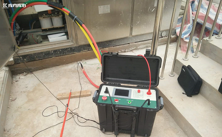 高壓電力補償電容器