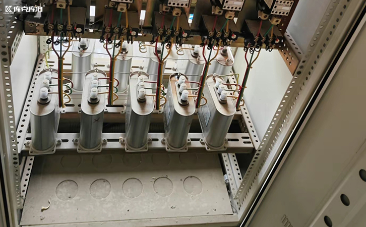 動態(tài)無功補(bǔ)償電容器