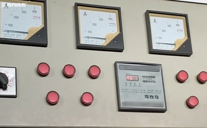 無功補償控制器