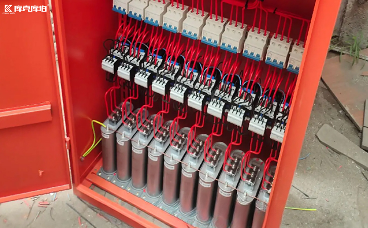 靜止無功補償器