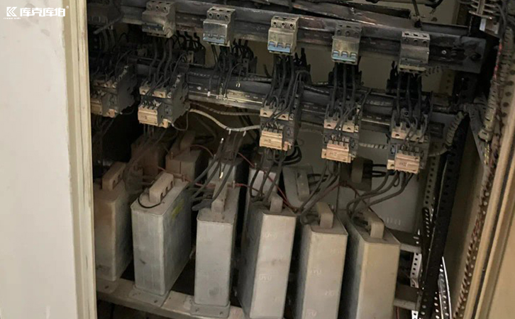 動態無功補償裝置